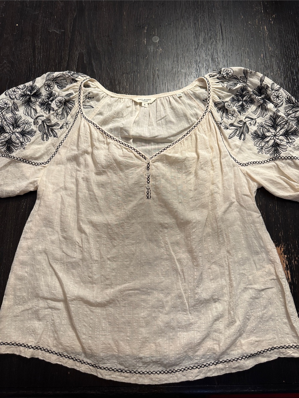 Max Studio Ivory Tunic with Navy Floral Embroidery